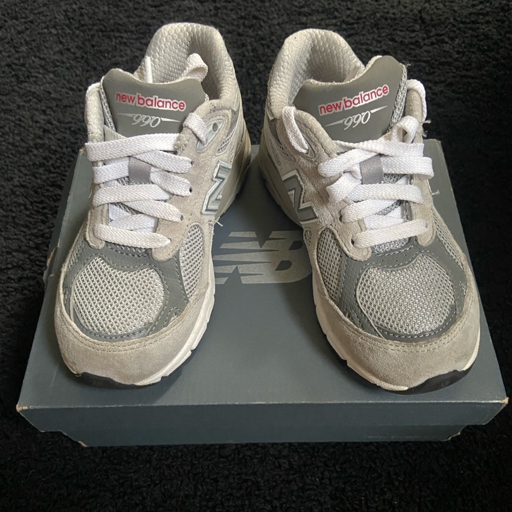 New Balance Kids' Light Gray Sneakers